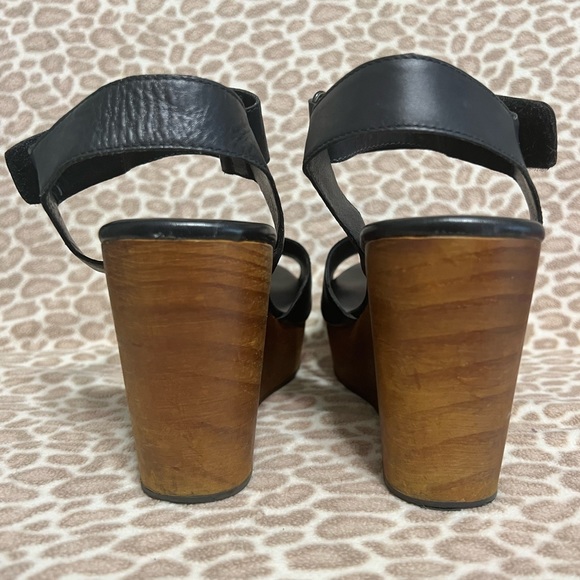 M4DE Black and Wood Wedges - Picture 6 of 9